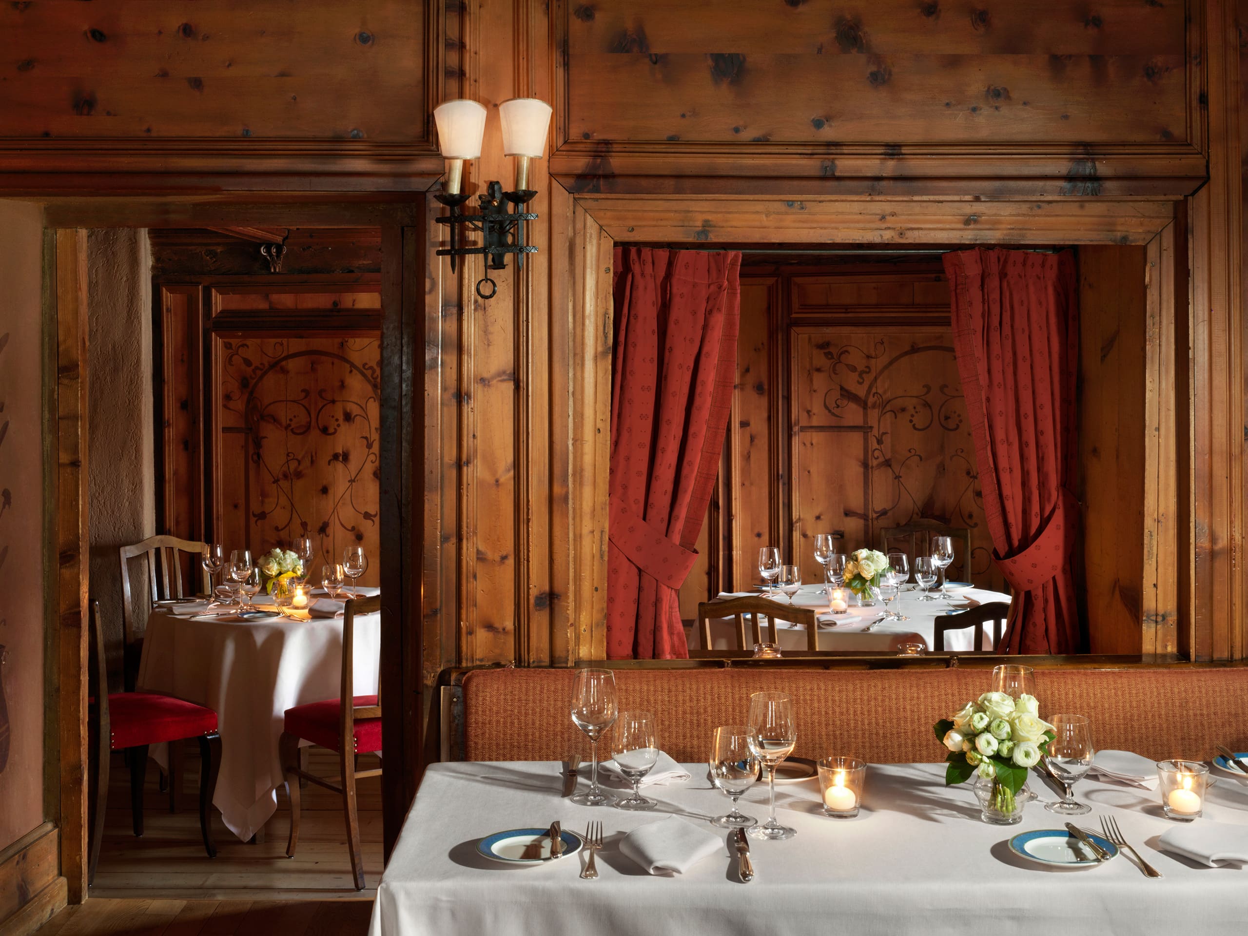 Badrutts Palace Food And Beverage Restaurants Chesa Veglia Grill Chadafoe Interior